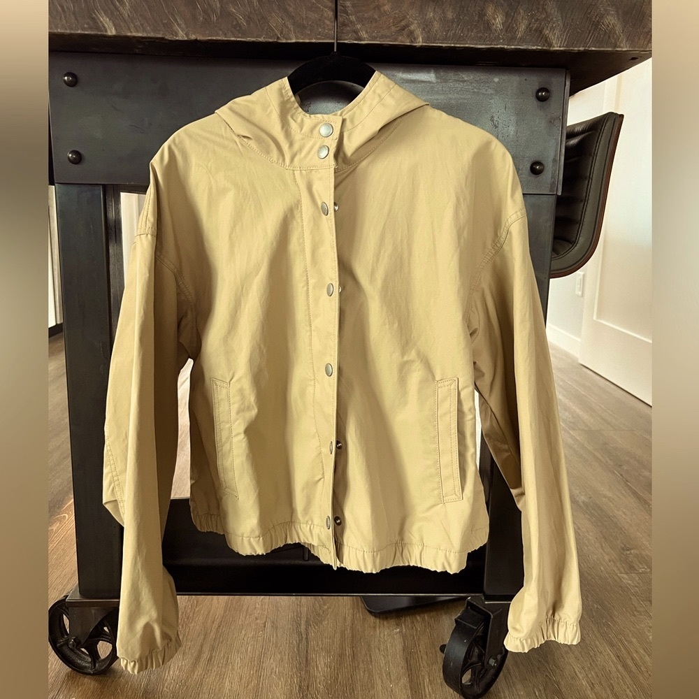NWOT GAP - teen khaki jacket - size 14-16